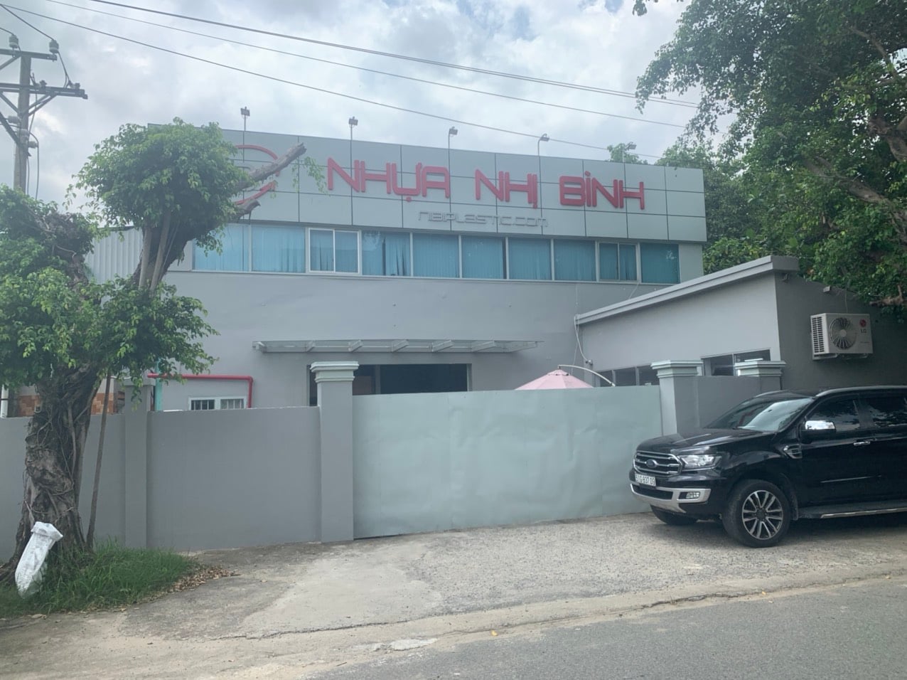 View of gate.jpg